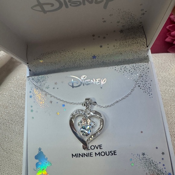 Disney ‘I love Minnie mouse’ fine silver plated 16” + 2” necklace - Picture 8 of 10